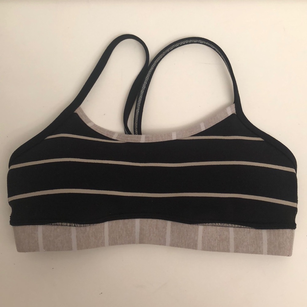 Lululemon Flow Y bra. Size 2.